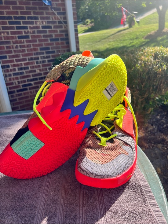 Jordan Multicolor Neon Green Red Athletic Shoes main image 8